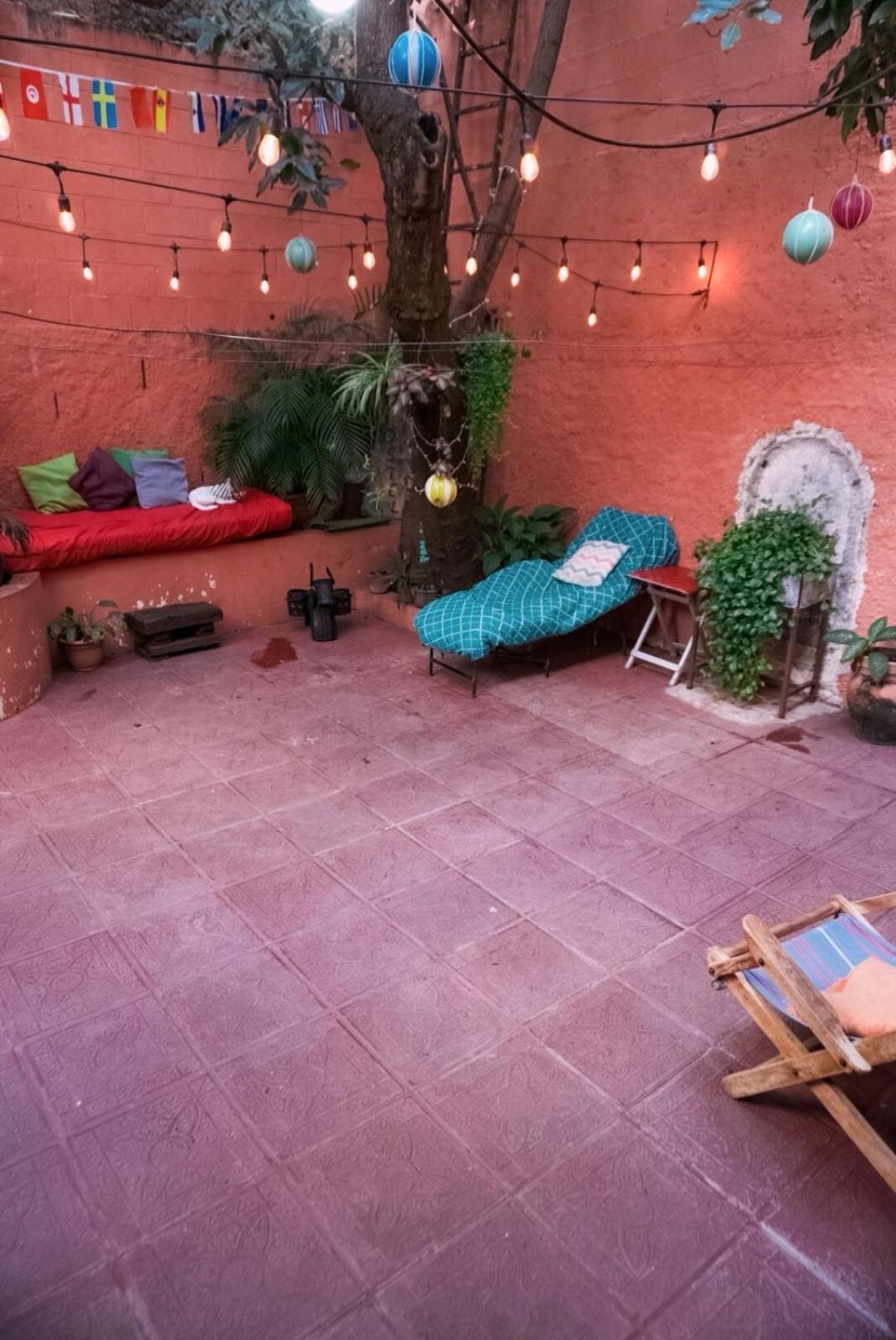 Pool House Hostel Santa Ana Exterior photo